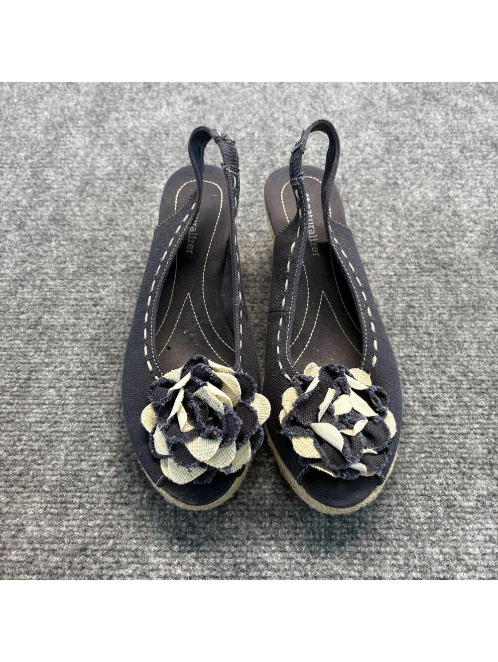 Naturalizer Women's Navy and Blue Espadrill